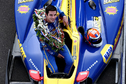 Ganador de la carrera Alexander Rossi, Herta - Andretti Autosport Honda