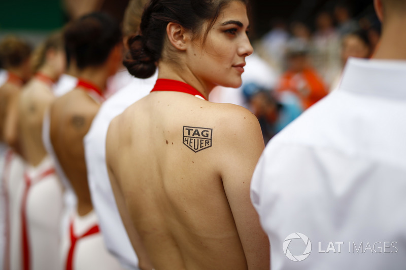 Девушки и модели Tag Heuer