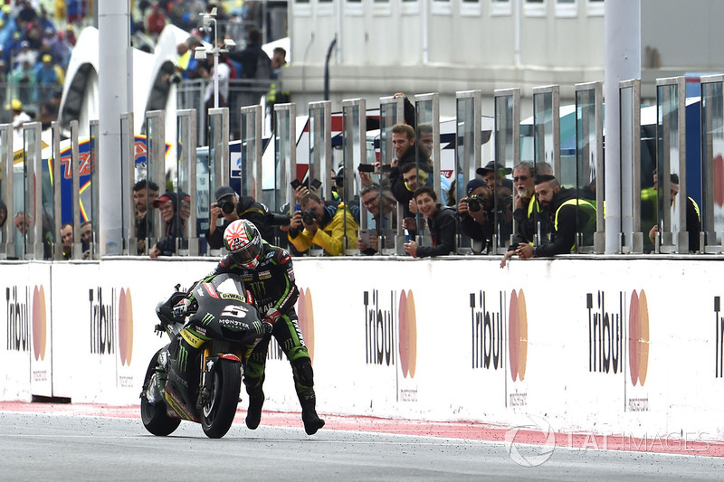 <img src="http://cdn-1.motorsport.com/static/custom/car-thumbs/MOTOGP_2017/BIKES/Tech3.png" width="80" /> Monster Yamaha Tech3