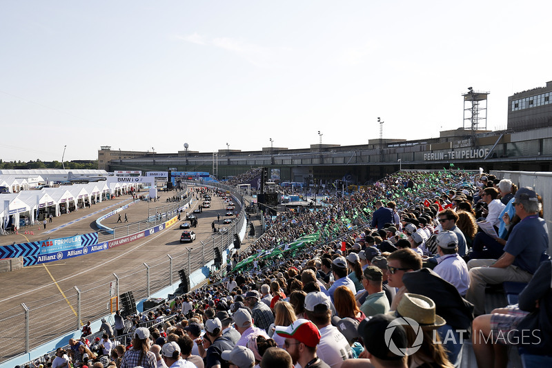 The Grid lines up for the start of the Berlin ePrix