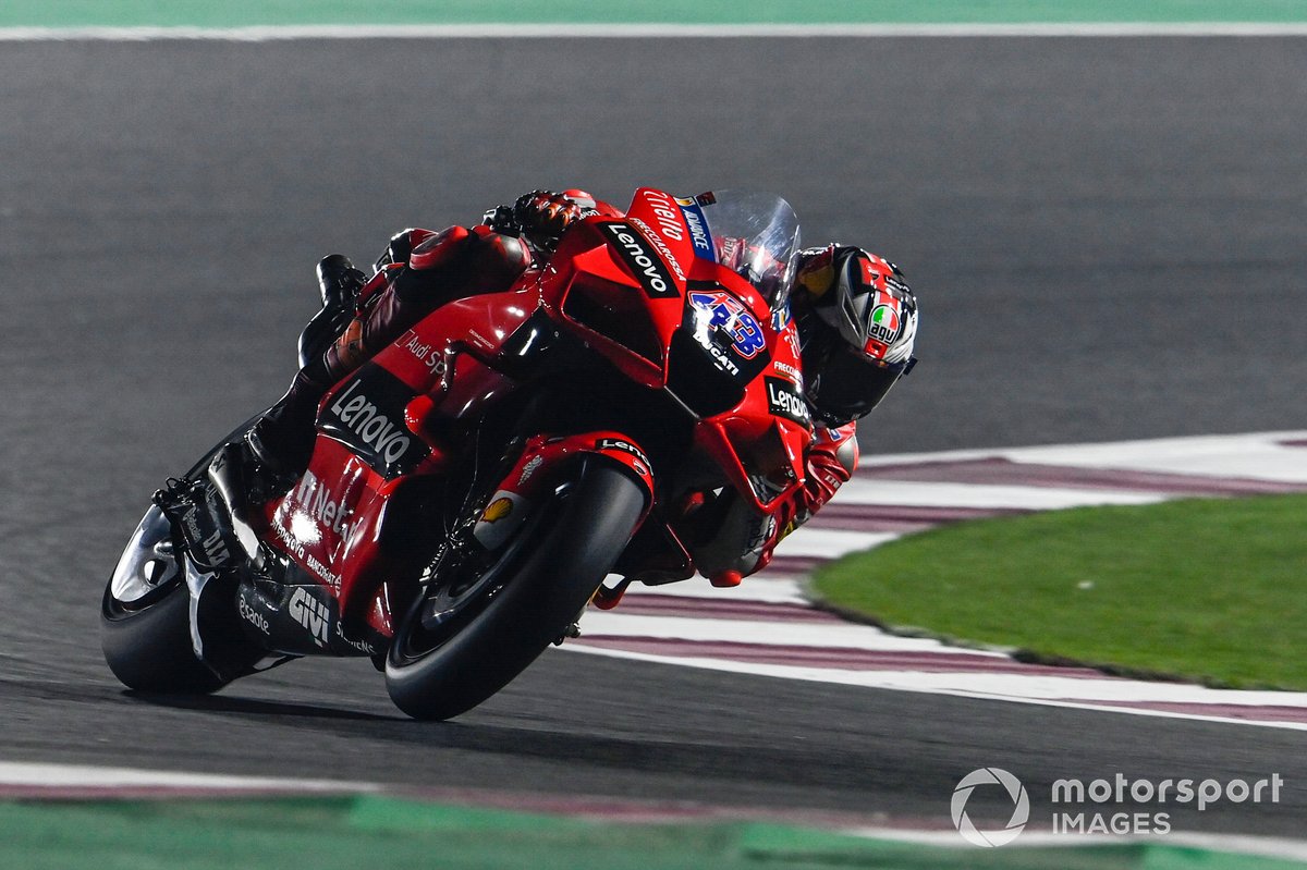 Pembalap Ducati Team, Jack Miller, menjadi yang tercepat pada hari pertama latihan bebas MotoGP Doha.