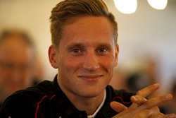 #29 AMG-Team HTP Motorsport, Mercedes-AMG GT3: Renger Van der Zande