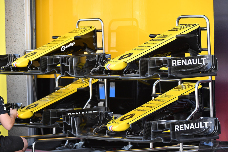 Renault Sport F1 Team R.S. 18 nose and front wings