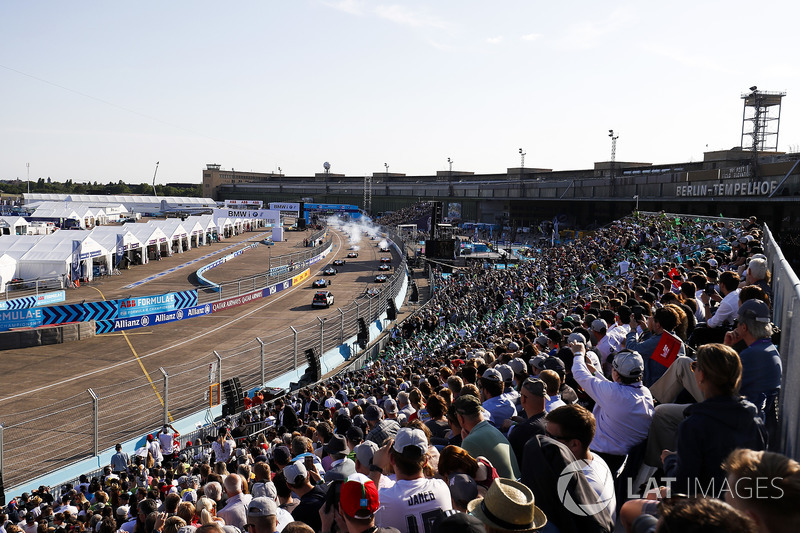 The Grid lines up for the start of the Berlin ePrix