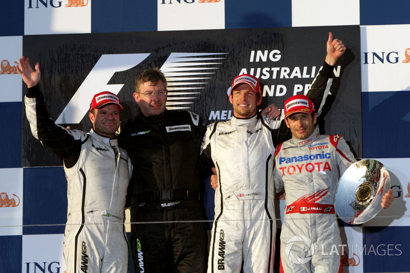 2009: 1. Дженсон Баттон, 2. Рубенс Баррикелло, 3. Ярно Трулли