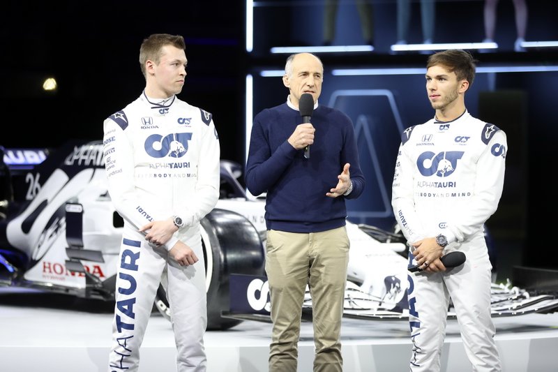 Daniil Kvyat, AlphaTauri, Franz Tost, Team Principal Scuderia AlphaTauri, Pierre Gasly, AlphaTauri
