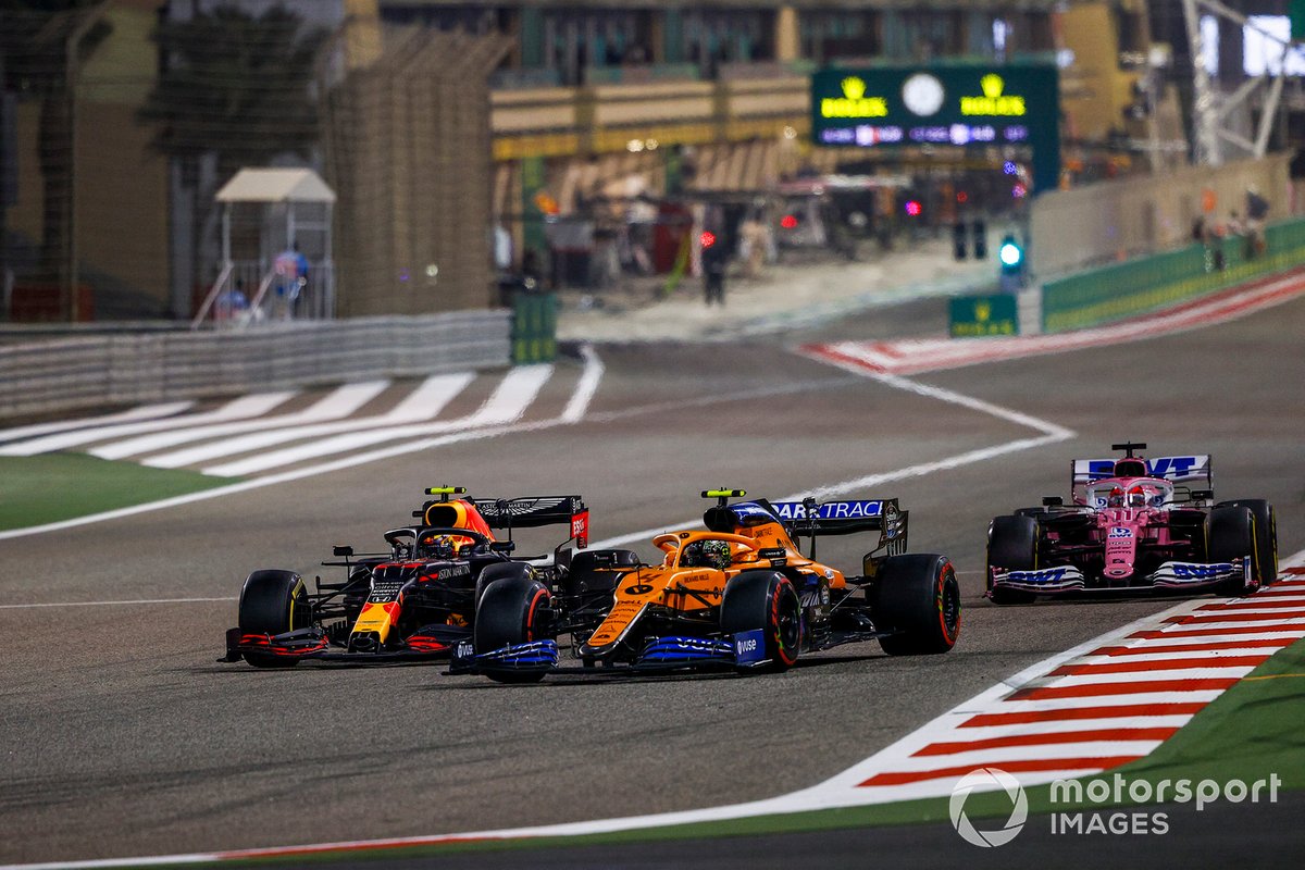 Ландо Норрис, McLaren MCL35, Алекс Элбон, Red Bull Racing RB16, Серхио Перес, Racing Point RP20