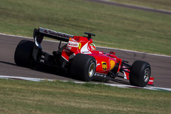 Esteban Gutierrez, Ferrari test de 2017 spec Pirelli