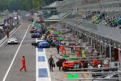 Atmosfera in pitlane