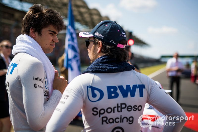 Lance Stroll, Racing Point, et Sergio Perez, Racing Point