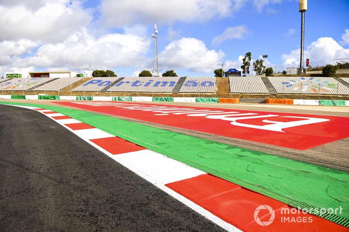 Portimao grandstand