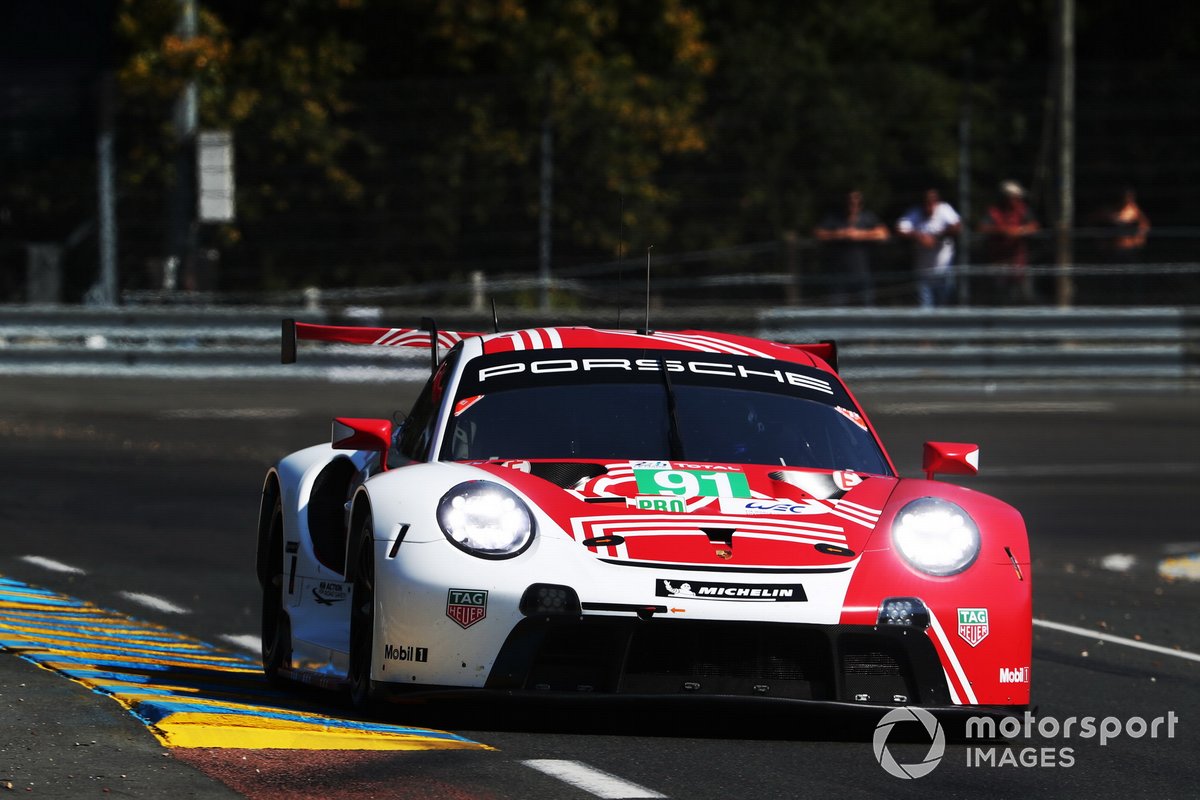 #91 Porsche GT Team Porsche 911 RSR - 19: Gianmaria Bruni, Richard Lietz, Frederic Makowiecki