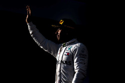 Podyum: 2. sıra Lewis Hamilton, Mercedes AMG F1