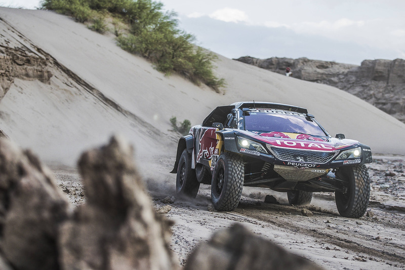 #303 Peugeot Sport Peugeot 3008 DKR: Карлос Сайнс, Лукас Крус