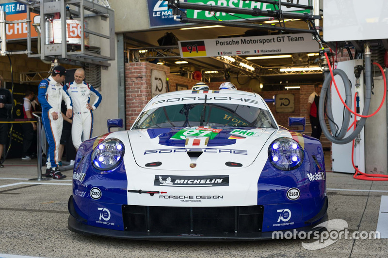 #91 Porsche GT Team Porsche 911 RSR with special livery