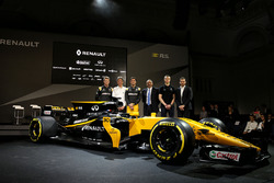 Nico Hülkenberg, Renault Sport F1 Team met Pepijn Richter, Microsoft Director of Product Marketing;