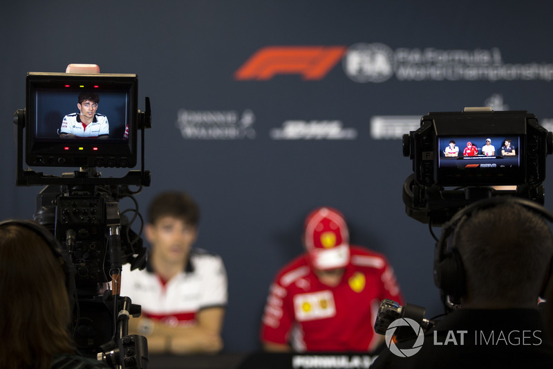 Charles Leclerc, Sauber lors de la conférence de presse