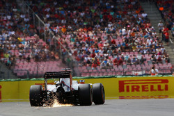 Funkenflug: Romain Grosjean, Haas F1 Team VF-16