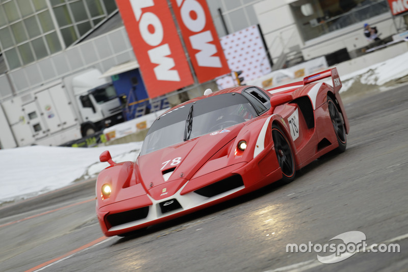 Esibizione Ferrari FXX