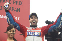 Подиум: победитель Андреа Довициозо, Ducati Team