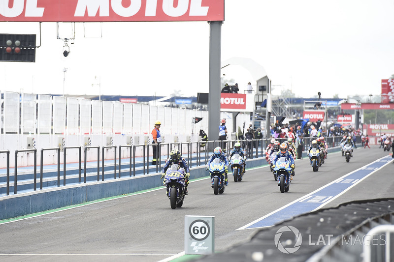 Валентино Россі, Yamaha Factory Racing, рестарт гонки