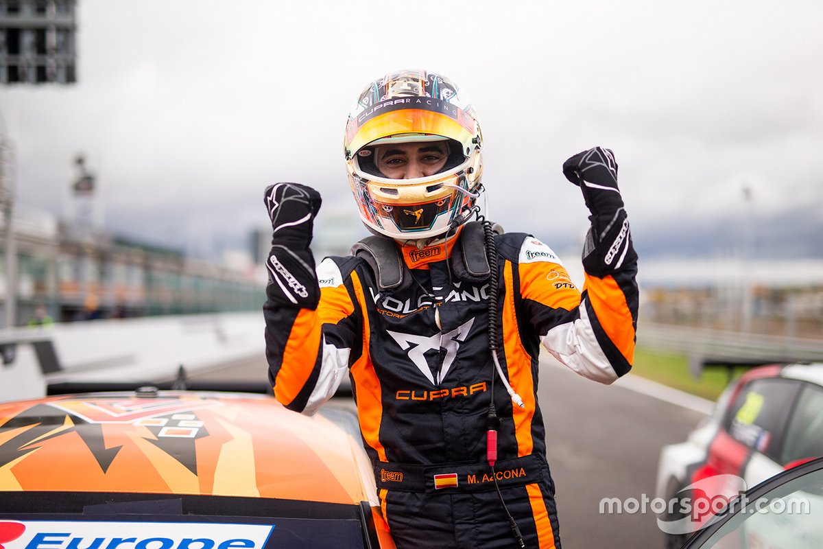 Mikel Azcona, Volcano Motorsport, Cupra TCR