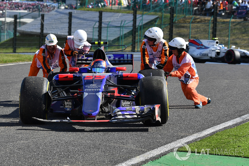 Ausfall: Carlos Sainz Jr., Scuderia Toro Rosso STR12