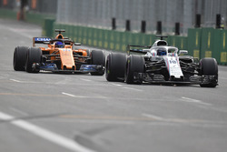 Сергій Сироткін, Williams FW41, Фернандо Алонсо, McLaren MCL33 Renault