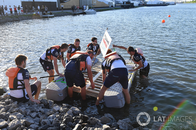 Williams at the raft race
