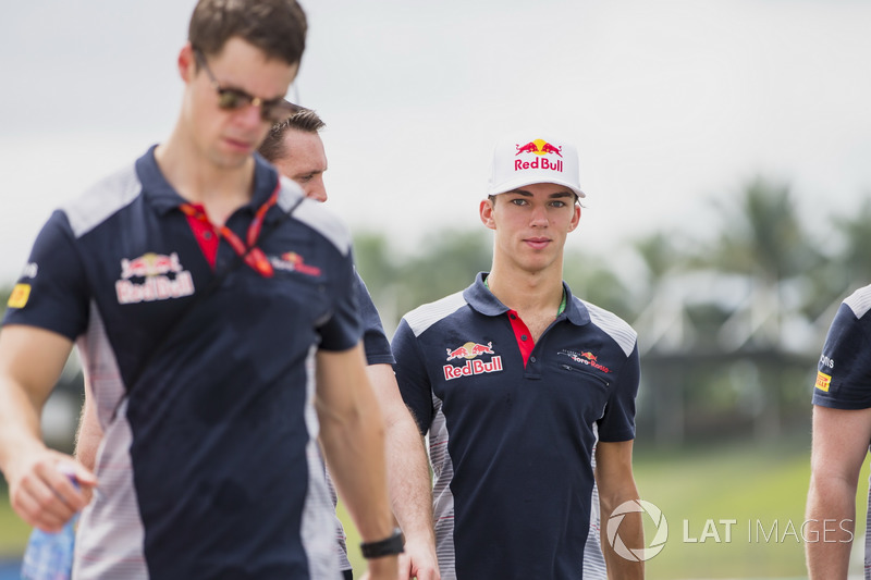 Pierre Gasly, Scuderia Toro Rosso, walks the track