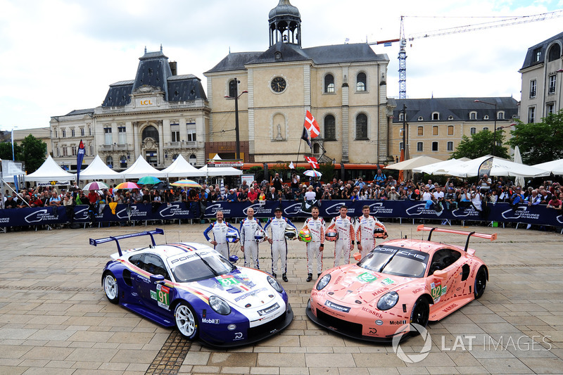 Porsche GT Team