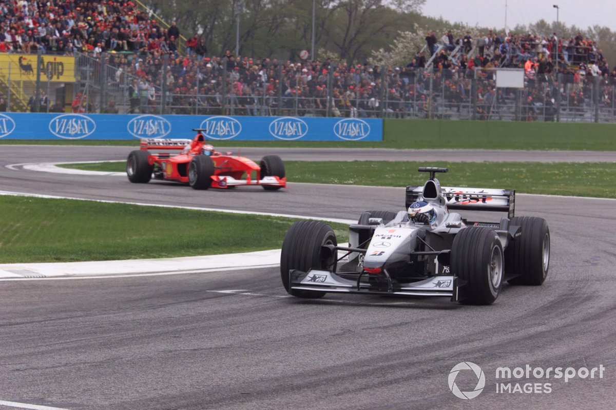 Мика Хаккинен, McLaren MP4/15 Mercedes, Михаэль Шумахер, Ferrari F1 2000