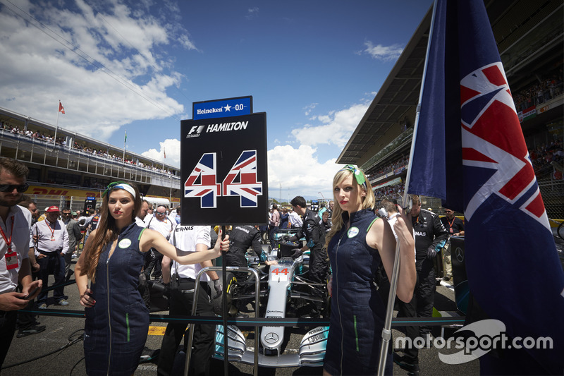 Grid Girls for Lewis Hamilton, Mercedes AMG F1