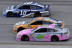 Danica Patrick, Stewart-Haas Racing Ford, Kevin Harvick, Stewart-Haas Racing Ford, Trevor Bayne, Rou