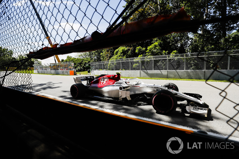 18: Marcus Ericsson, Sauber C37, 1'14.593