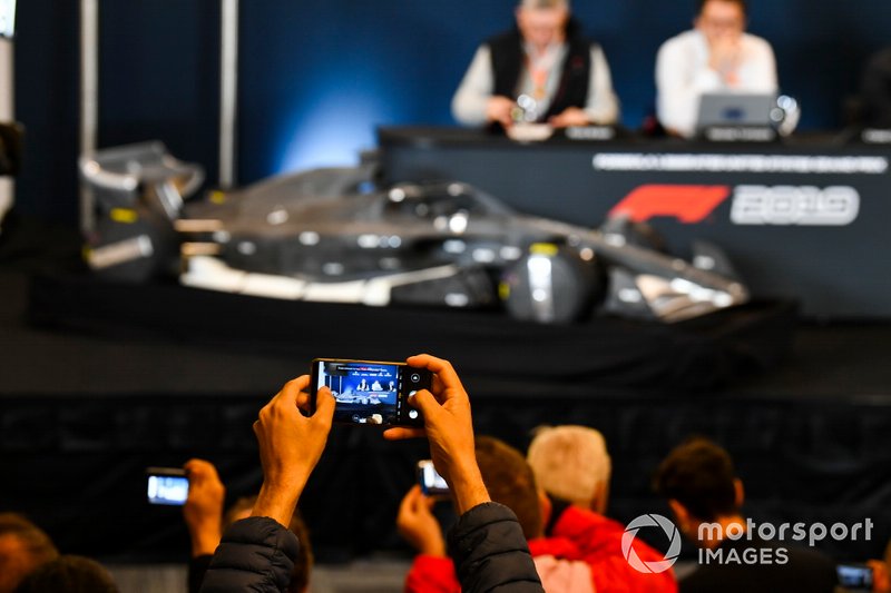 Ross Brawn and Nikolazs Tombazi unveil the 2021 Formula 1 regulations in a press conference