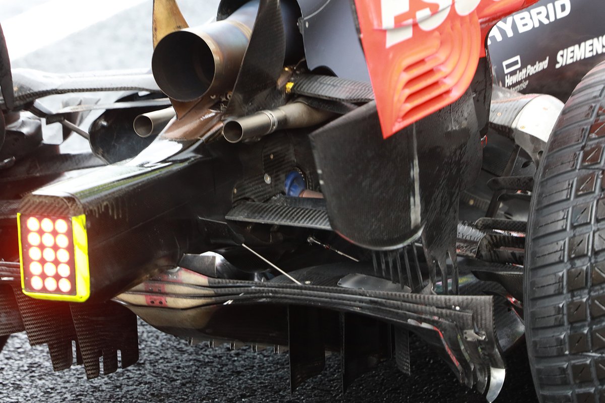 Детали задней части Red Bull RB16