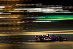 Брендон Хартлі, Scuderia Toro Rosso STR13, іскрить