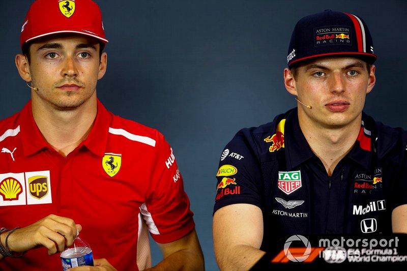 Шарль Леклер, Ferrari, и Макс Ферстаппен, Red Bull Racing