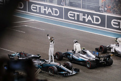 Lewis Hamilton, Mercedes-Benz F1 W08 ve Valtteri Bottas, Mercedes-Benz F1 W08