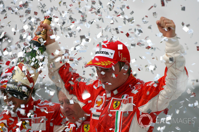 Кими Райкконен, Ferrari, подиум чемпионского ГП Бразилии 2007 года