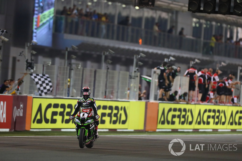 Bandera a cuadros para Jonathan Rea, Kawasaki Racing
