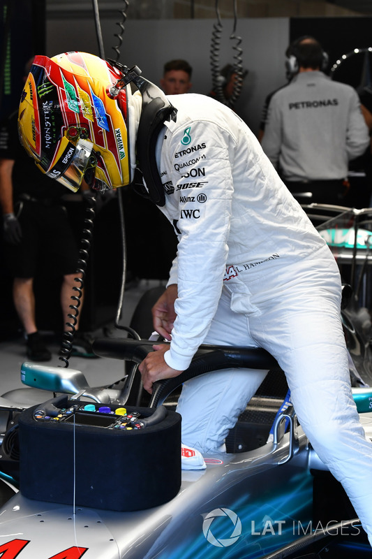 Lewis Hamilton, Mercedes-Benz F1 W08