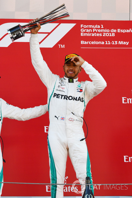 Переможець Льюіс Хемілтон, Mercedes-AMG F1 на подіумі