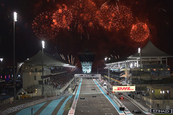 Race winner Valtteri Bottas, Mercedes-Benz F1 W08 and Lewis Hamilton, Mercedes-Benz F1 W08 WITH Fe