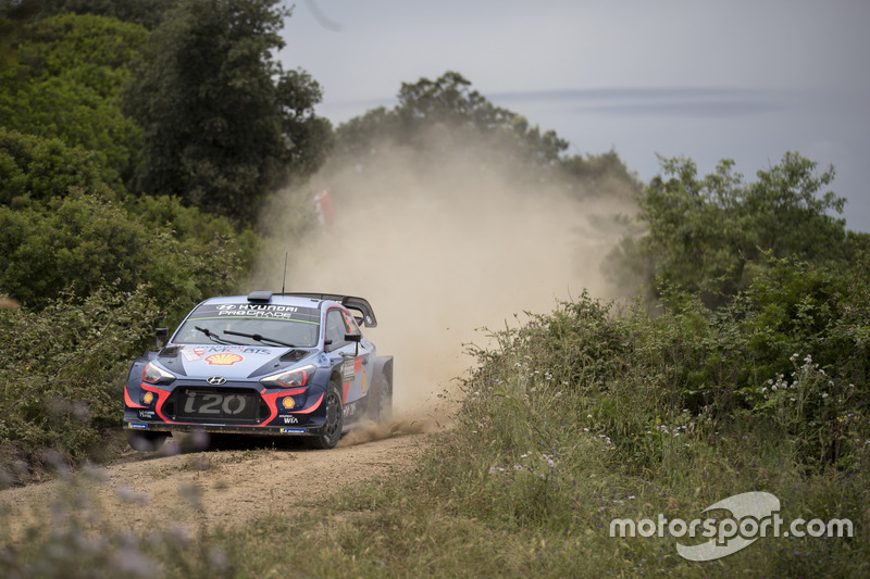 Thierry Neuville, Nicolas Gilsoul, Hyundai Motorsport Hyundai i20 Coupe WRC