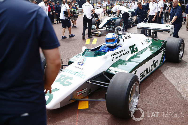 Keke Rosberg kembali mengemudikan Williams FW08 Cosworth