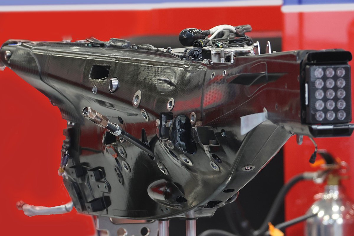 Haas VF-21 gearbox detail