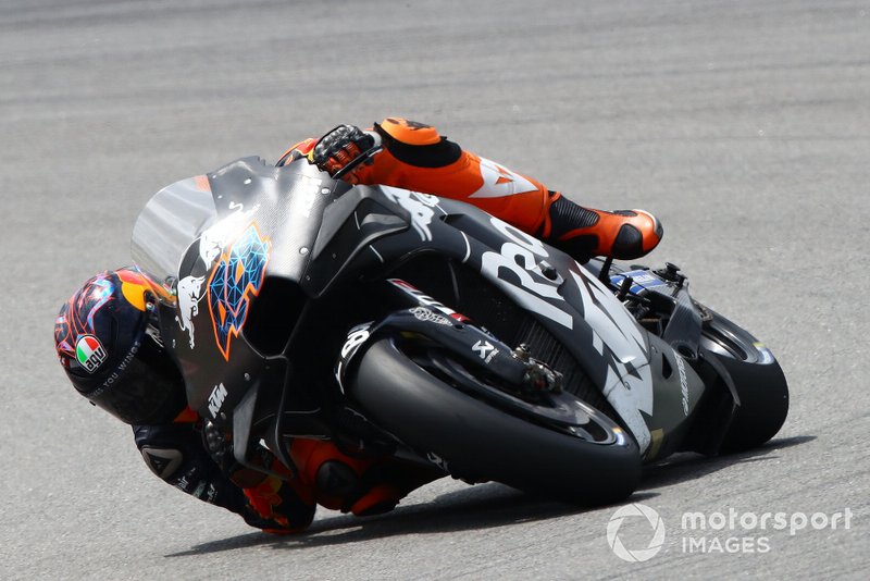 Drie KTM-coureurs reden tijdens de test een 1.58'er. Pol Espargaro was de snelste.