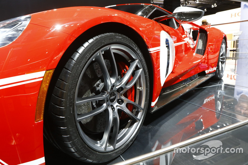 Ford GT